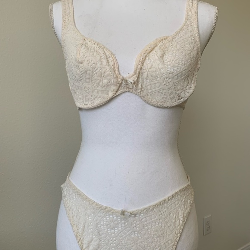 Maidenform set